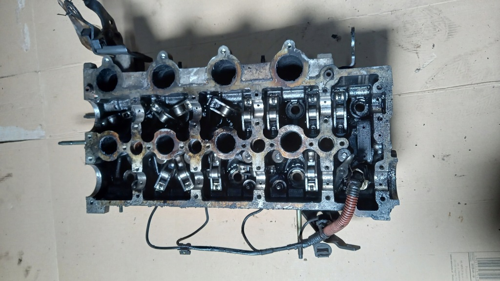 фото №1, Головка двигателя citroen c5 2.0d