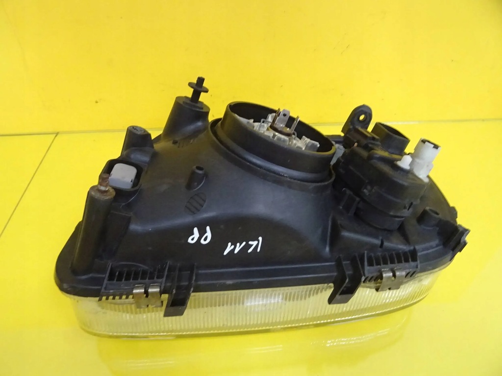 фото №7, Фара лампа правый перед nissan micra k11 nr235