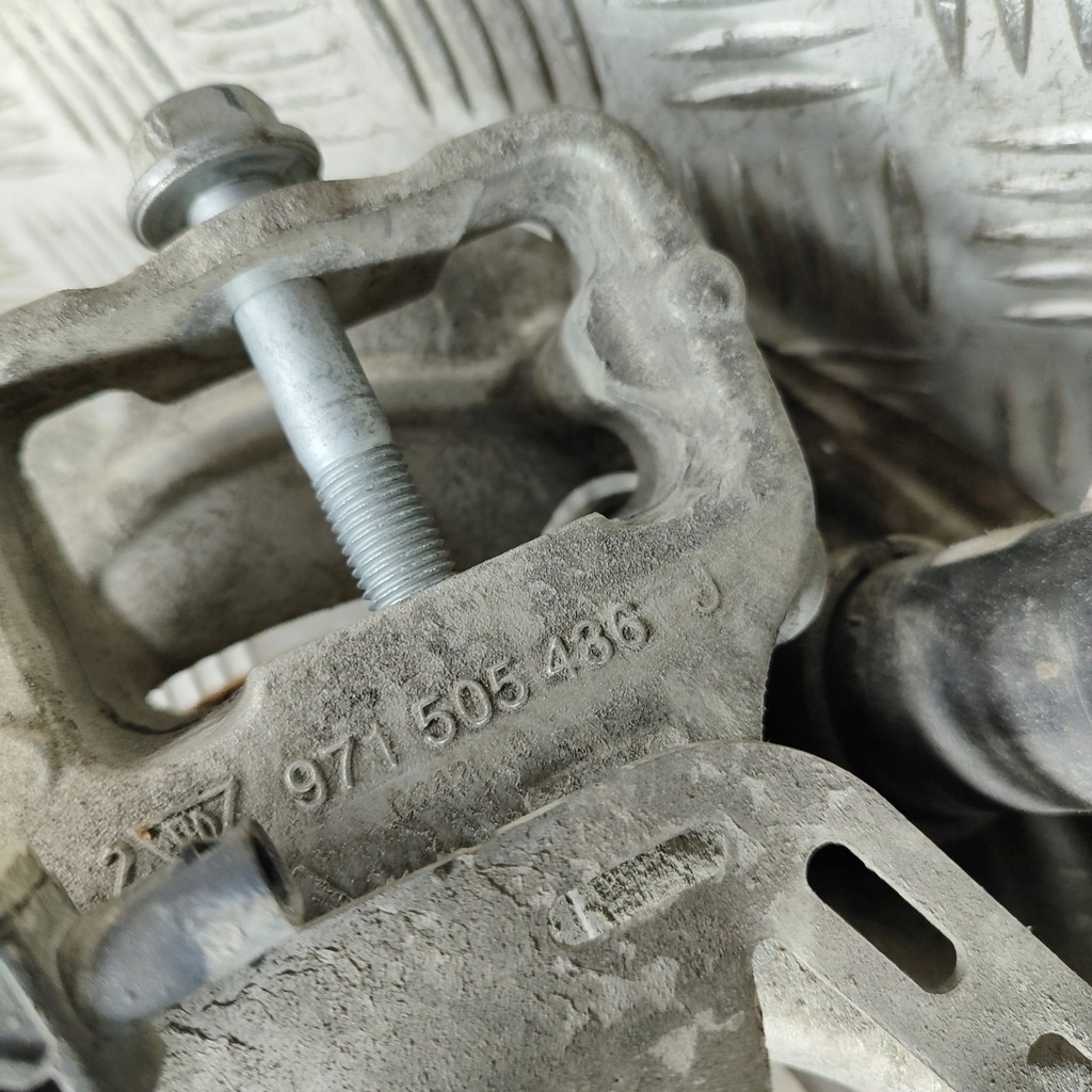 фото №6, Audi e-tron gt 2022 правая сторона ступица колеса заднего