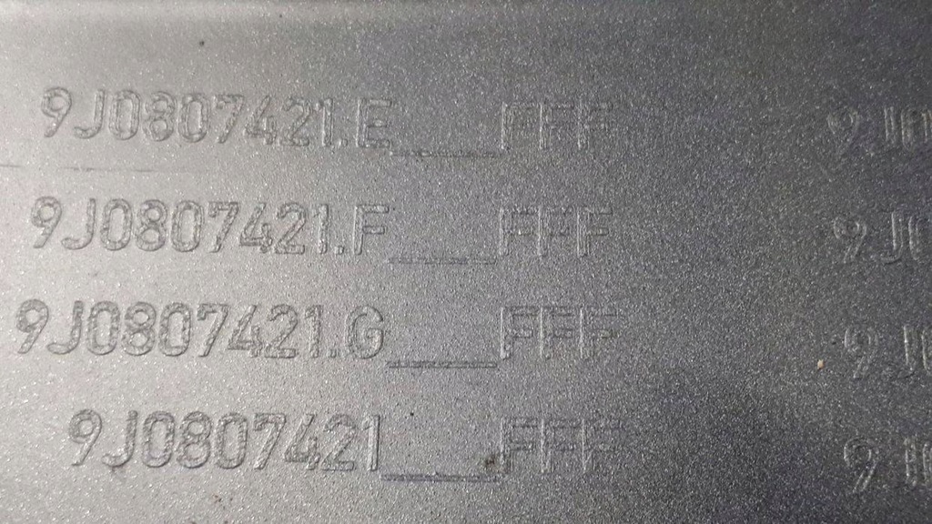 фото №11, Porsche taycan 2019-2023 бампер задня 9j0807421