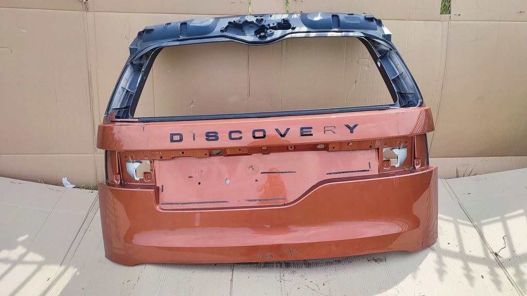 фото №1, Крышка багажника багажника land rover discovery v do ремонт