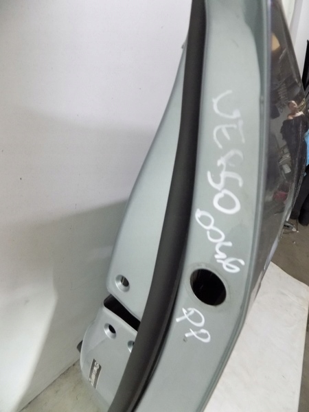 фото №6, Toyota corolla verso ii lift 1f8 дверь правый перед