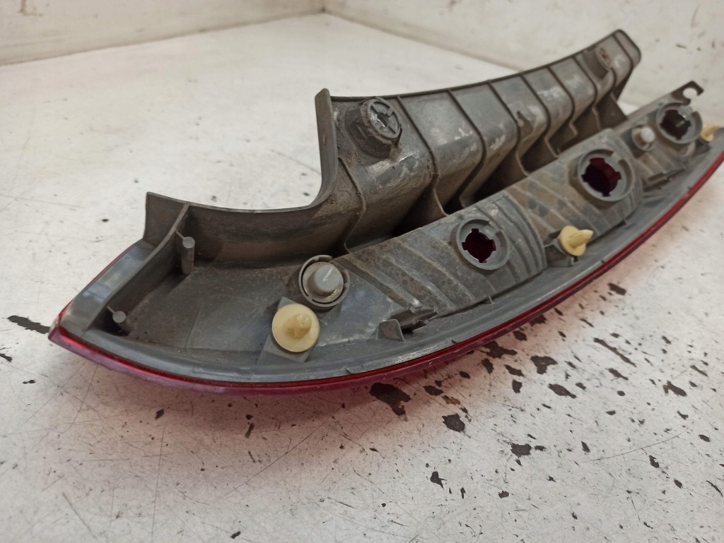 фото №10, Honda stream лампа правий задня