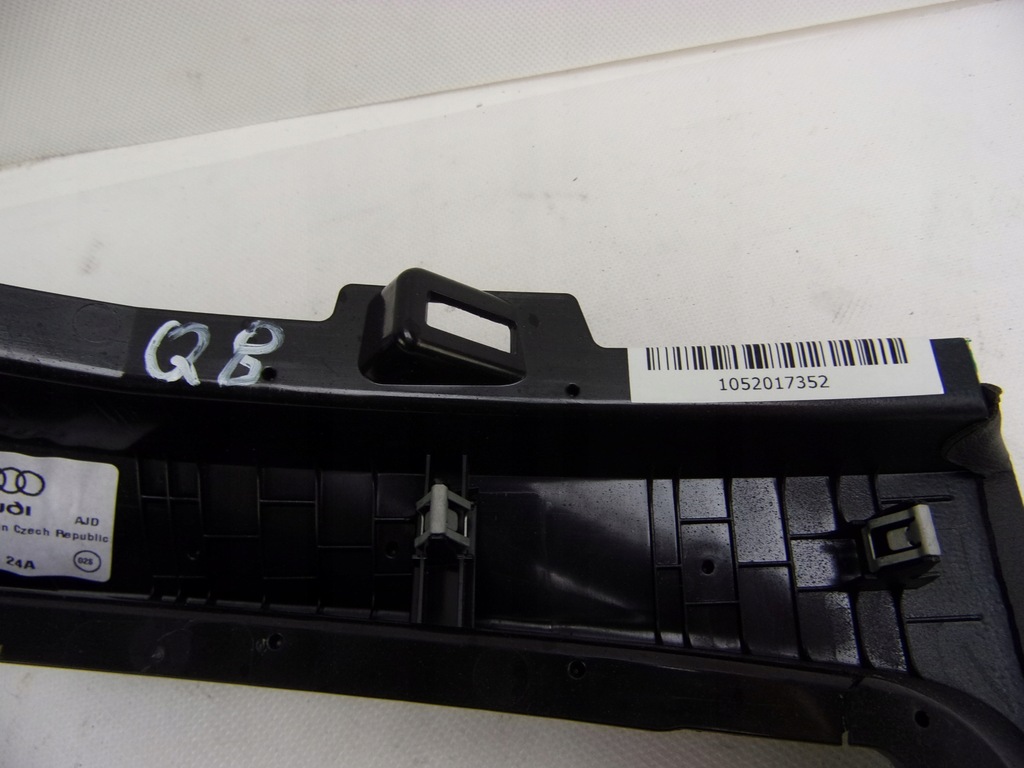 фото №7, Audi q8 18- молдинг рамка deksi 4m8857916