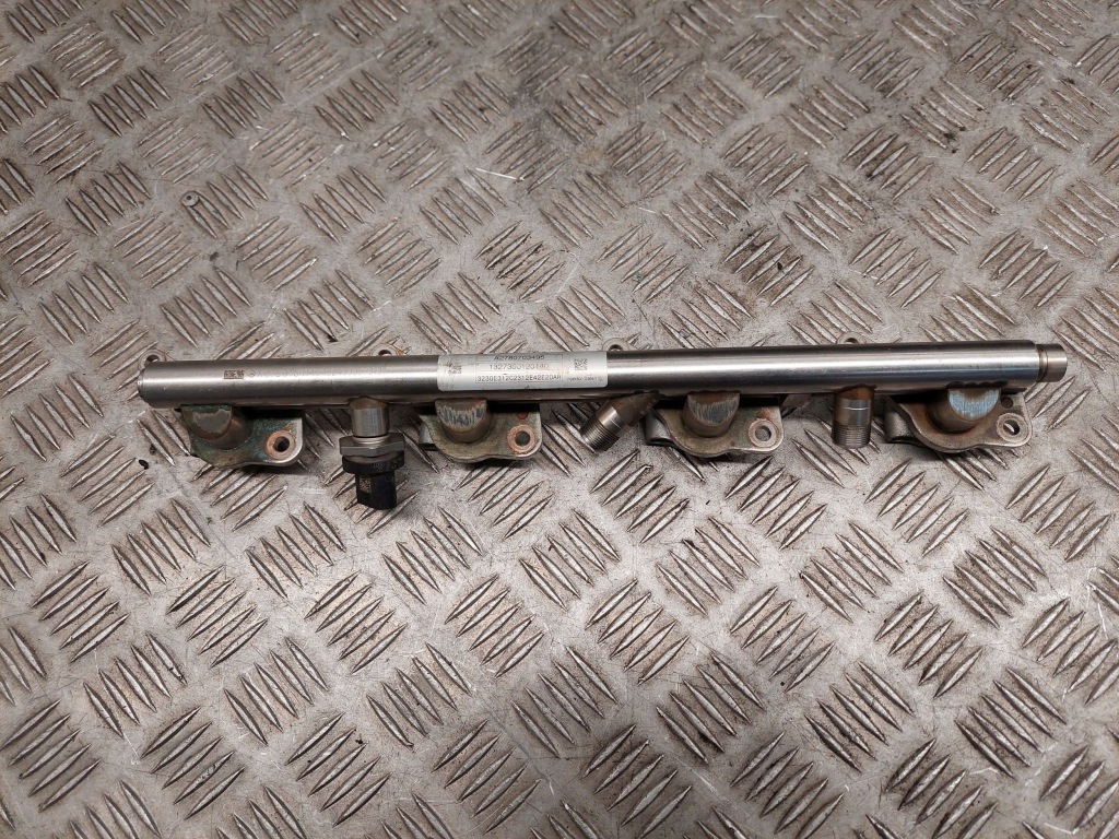 Mercedes-benz gl x166 2014 молдинг впрыскная Киев