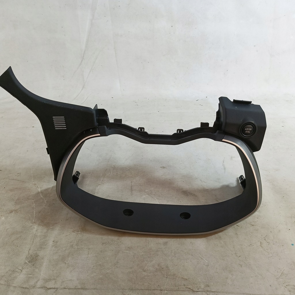 фото №7, Subaru ascent 19- защита рамка приборы спидометра usa