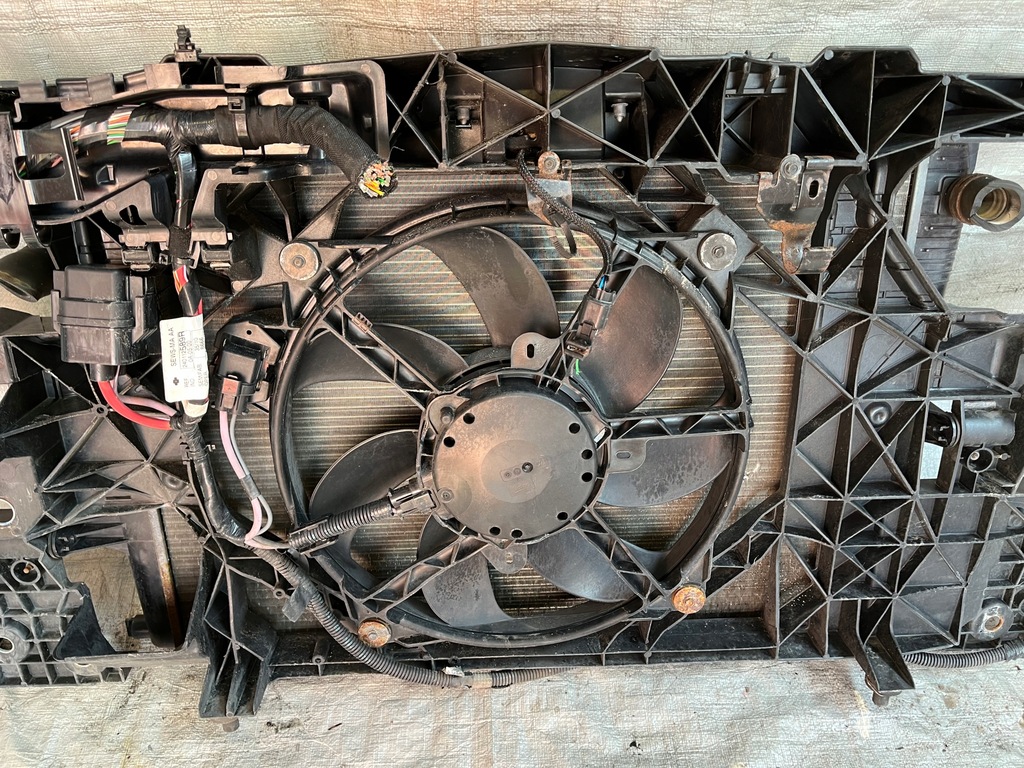 фото №4, Усилитель передние renault megane iii