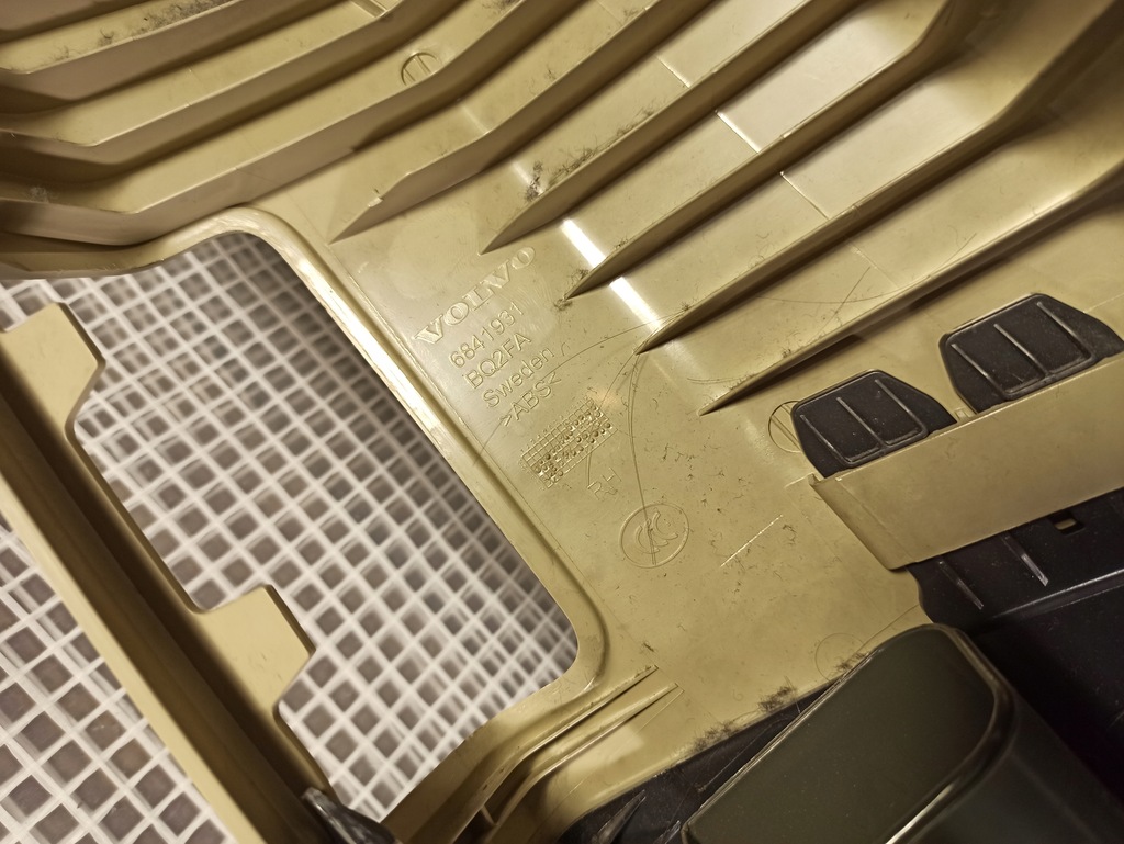 фото №6, Volvo xc60 i 08-16 захист стійка b середнього права 6841932