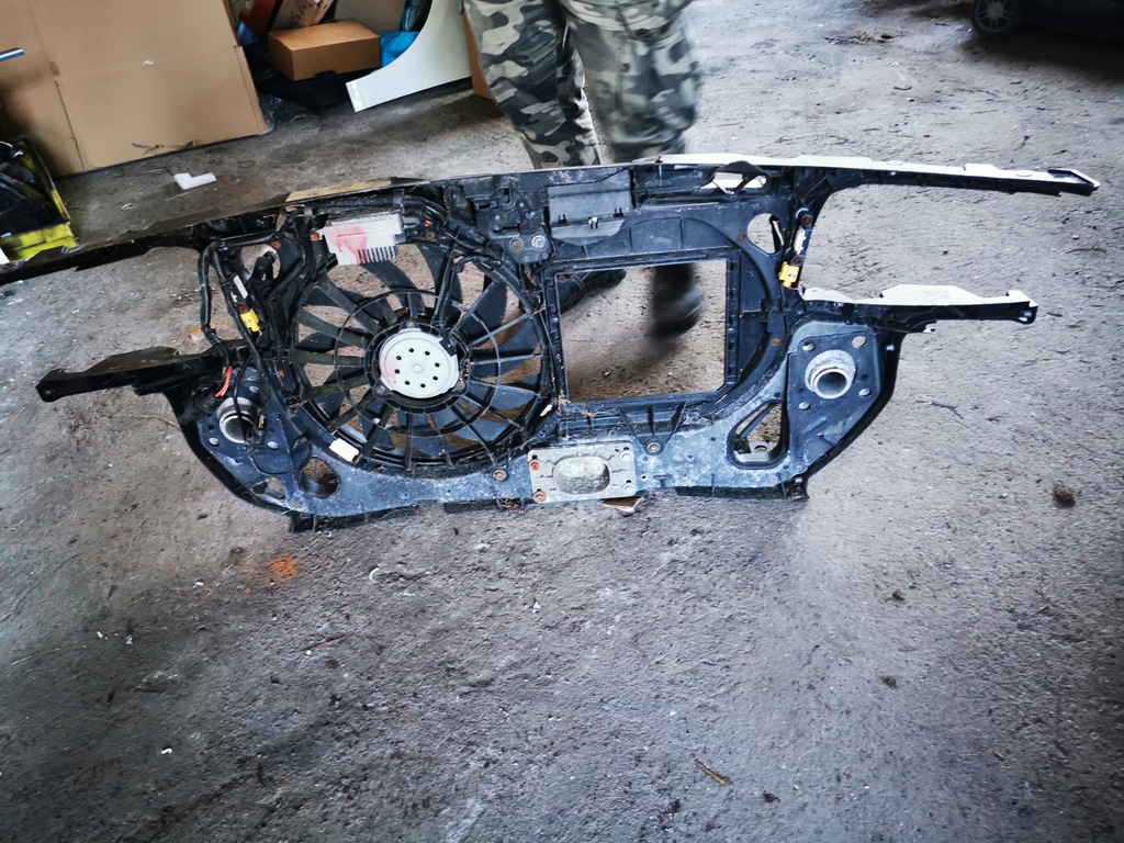 фото №1, Audi a4 b6 pas передний 8e0