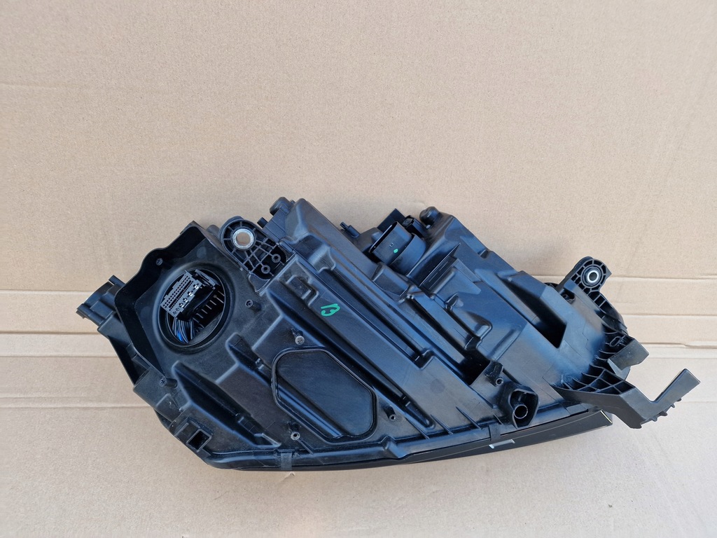 фото №5, Skoda octavia iv лампа левая full led 5e4941015a