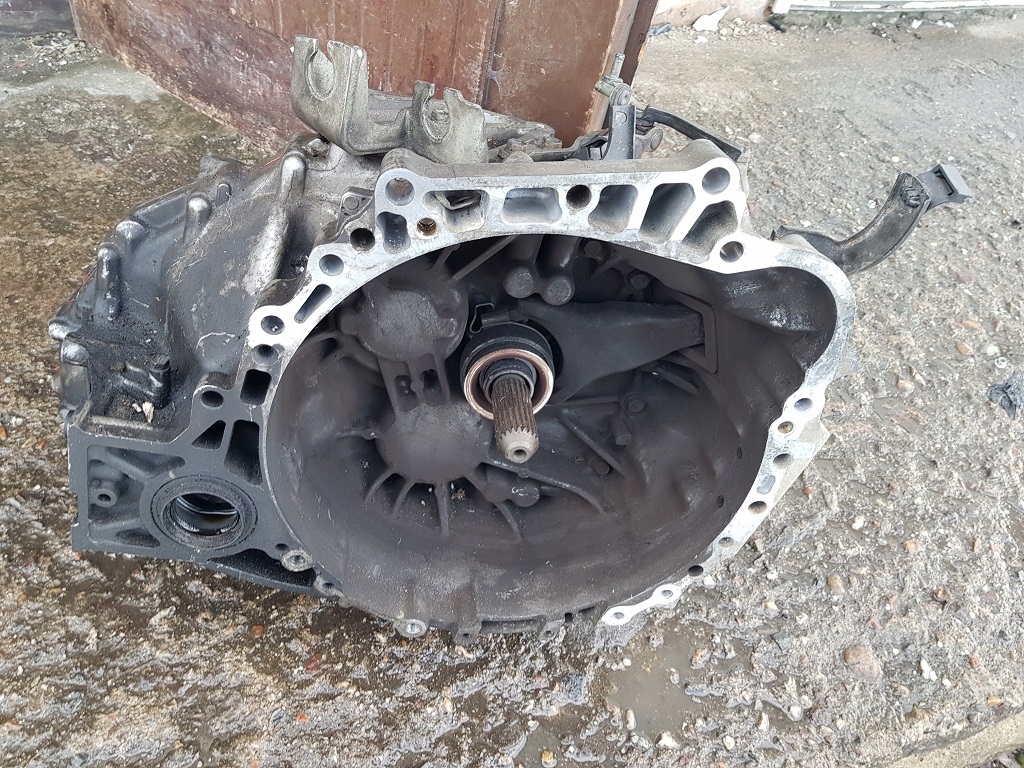 фото №1, Коробка передач передач toyota avensis corolla 2.2 177km