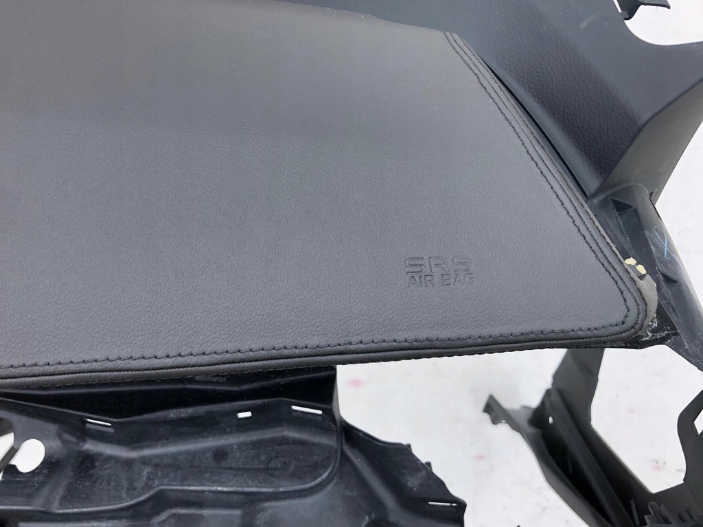 фото №8, Toyota c-hr приборная панель приборная панель консоль подушки безопасности ремни