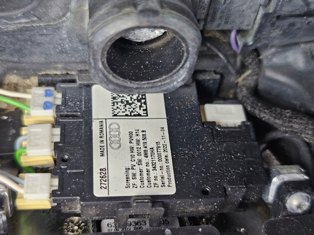 фото №16, Воздуховод мультифункция кожа audi a5 b9 a5 f5 s line лепестки переключения 8w0419091gn