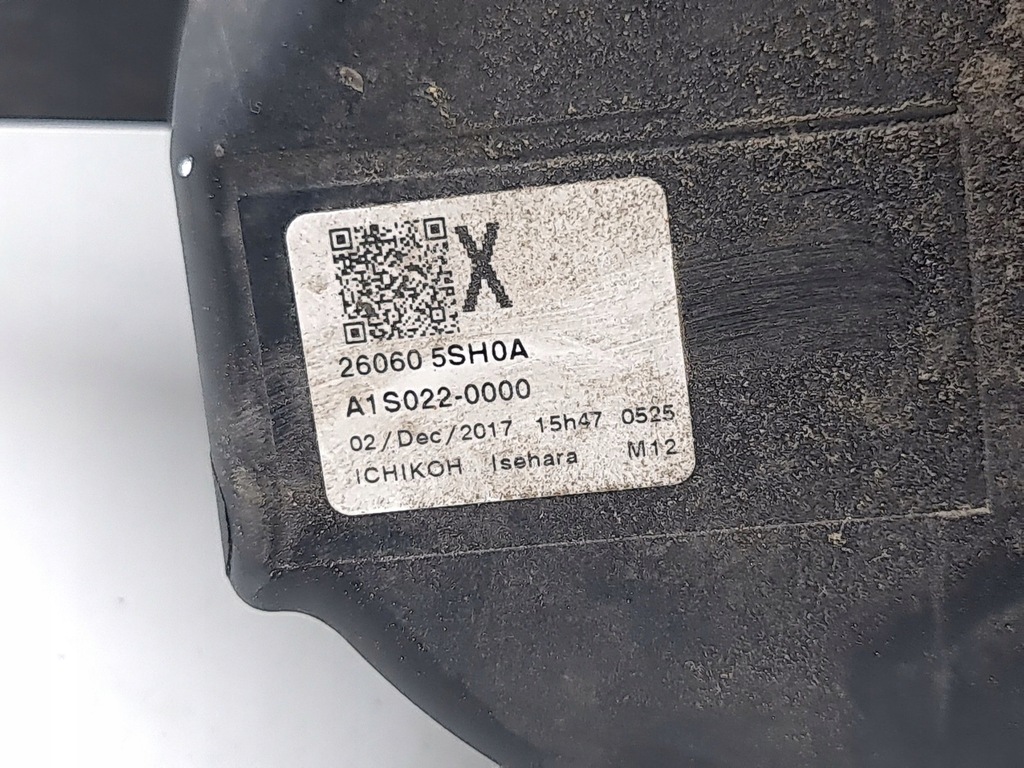 фото №12, Nissan leaf ii ze1 2018 левая сторона лампа передняя