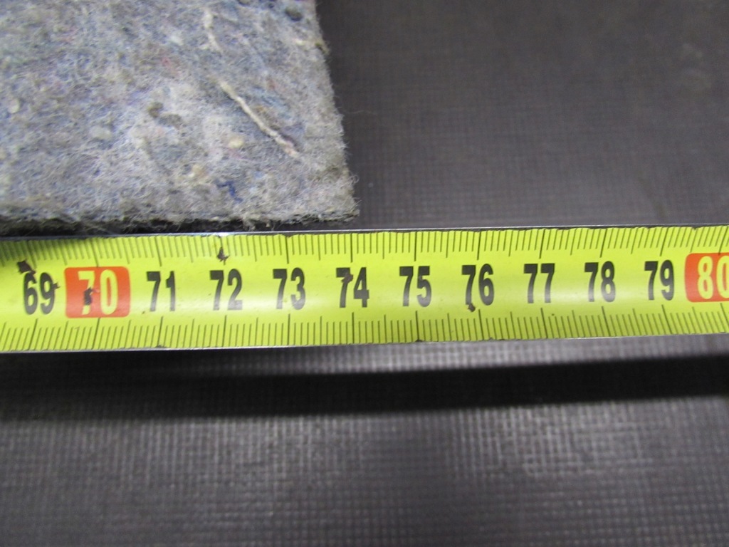 фото №10, Обшивка пол vw touran i 03-10r 1t0863711d