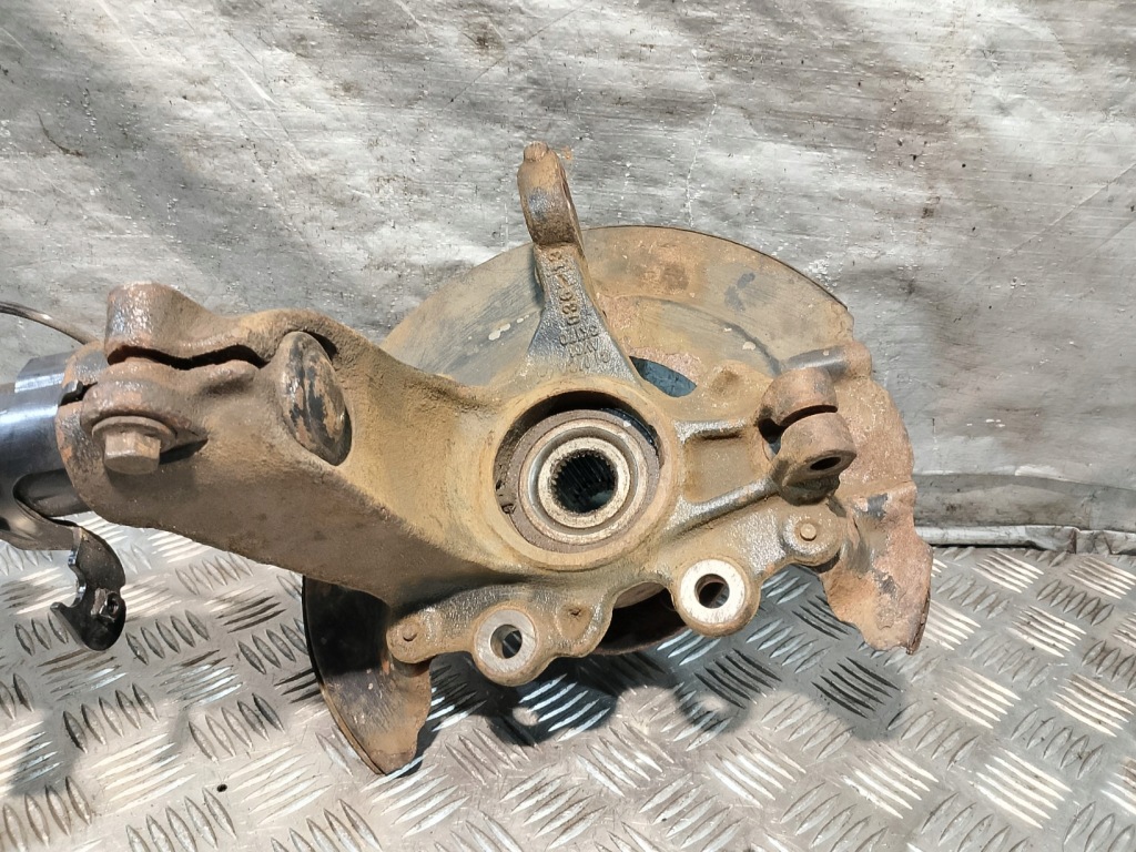 Амортизаторна стійка праві амортизатор + пружина + поворотний кулак ford focus mk3 1.6 tdci Київ