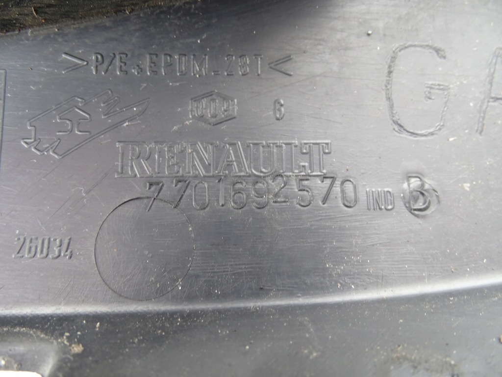 фото №6, Молдинг крила ліва права перед передня renault master ii 7701692570
