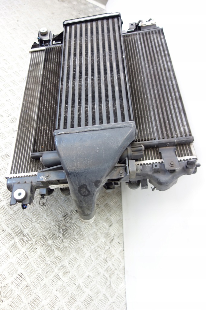 фото №6, Pas передний радиатор wrangler jk 2.8crd 200km