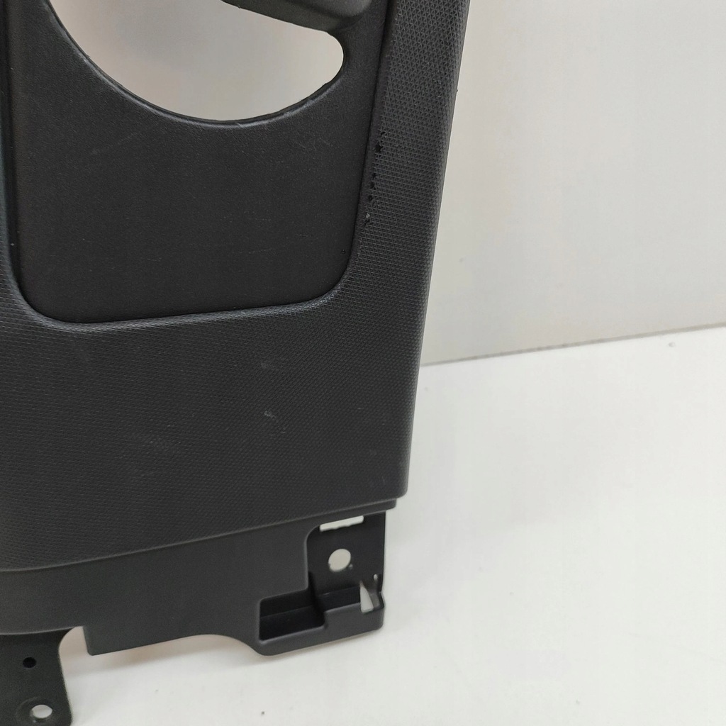 фото №6, Ford mustang mach-e 2020 права сторона захист верхній стійка / b