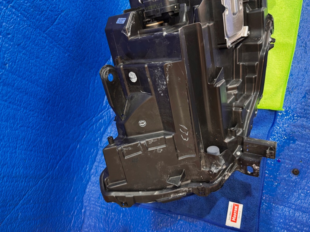 Фара передняя правый  левая full led комплект renault kangoo iv 4 2021- Цена