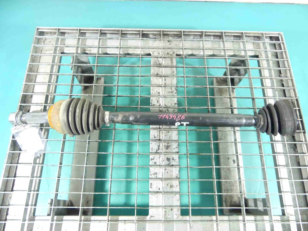 фото №1, Привідний вал задня задня права tesla model s 85d 12-16 awd