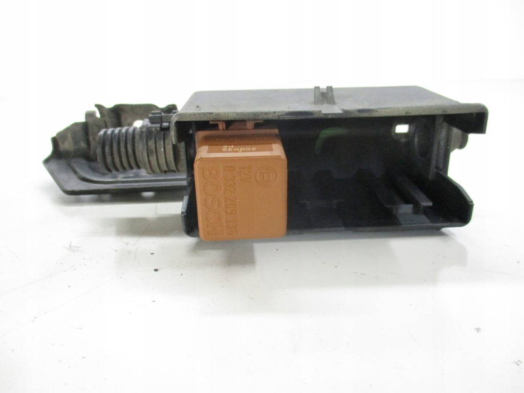 фото №7, Opel meriva a 1.6 16v 03-10 коробка предохранителей