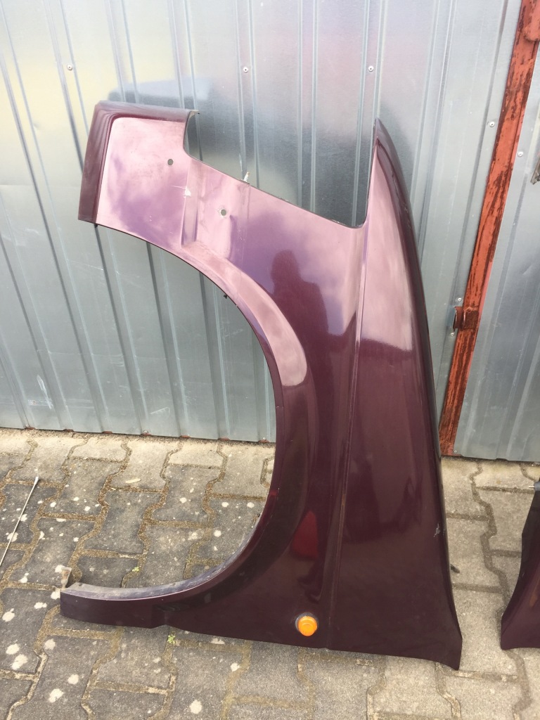 Chrysler voyager 92 93 94 95 крило оригінал ліве в Україні