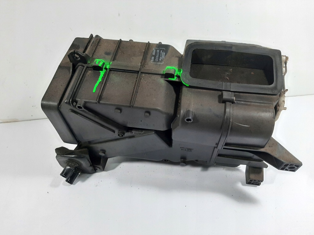 фото №8, Opel frontera b 2.2dti 4x4 3d sport 01r корпус отопителя 8971782321