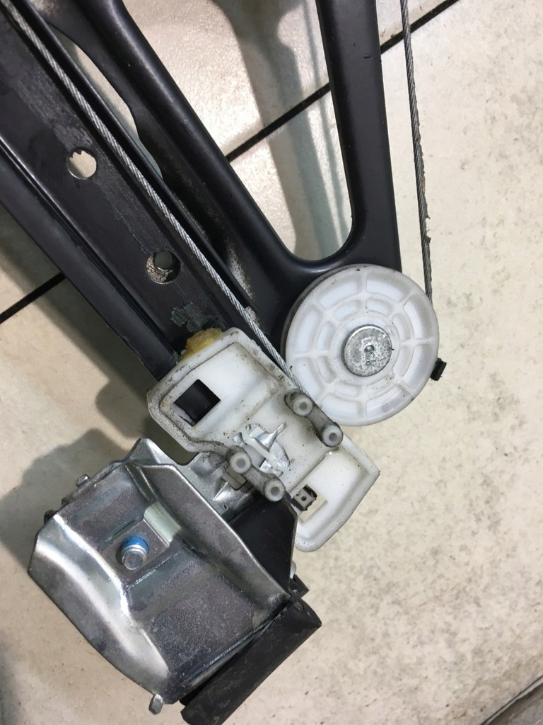 фото №8, Подъемник стекло правый перед galaxy i fl ym21a23200aa ym2114533aa