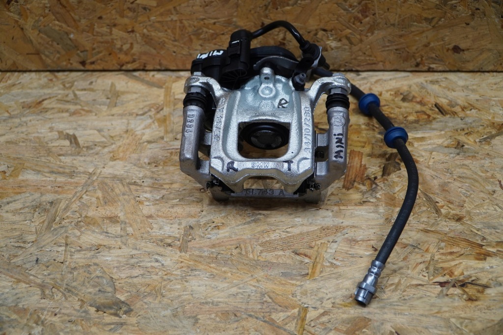 фото №7, Супорт гальмівний задня лівий 6891063 lub правий 6891064 mini countryman u25 25r