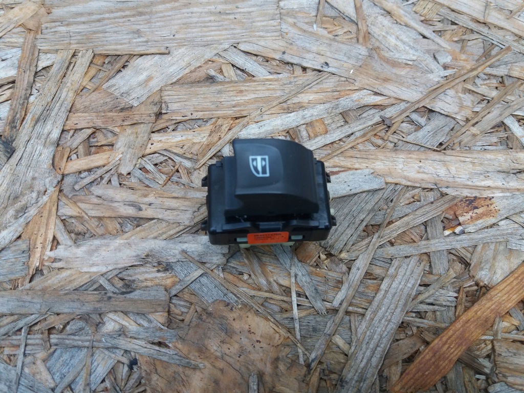 фото №1, Переключатель управление стекло renault dacia