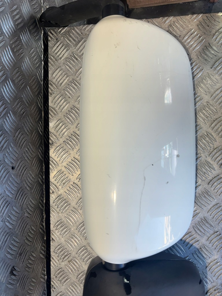 Daf xf левая зеркало наружное коплектная с Разборки