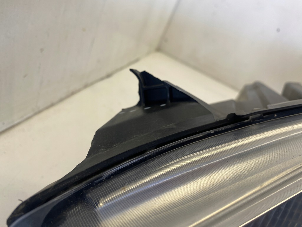 фото №9, Tesla s лампа левый перед ксенон 600592000b