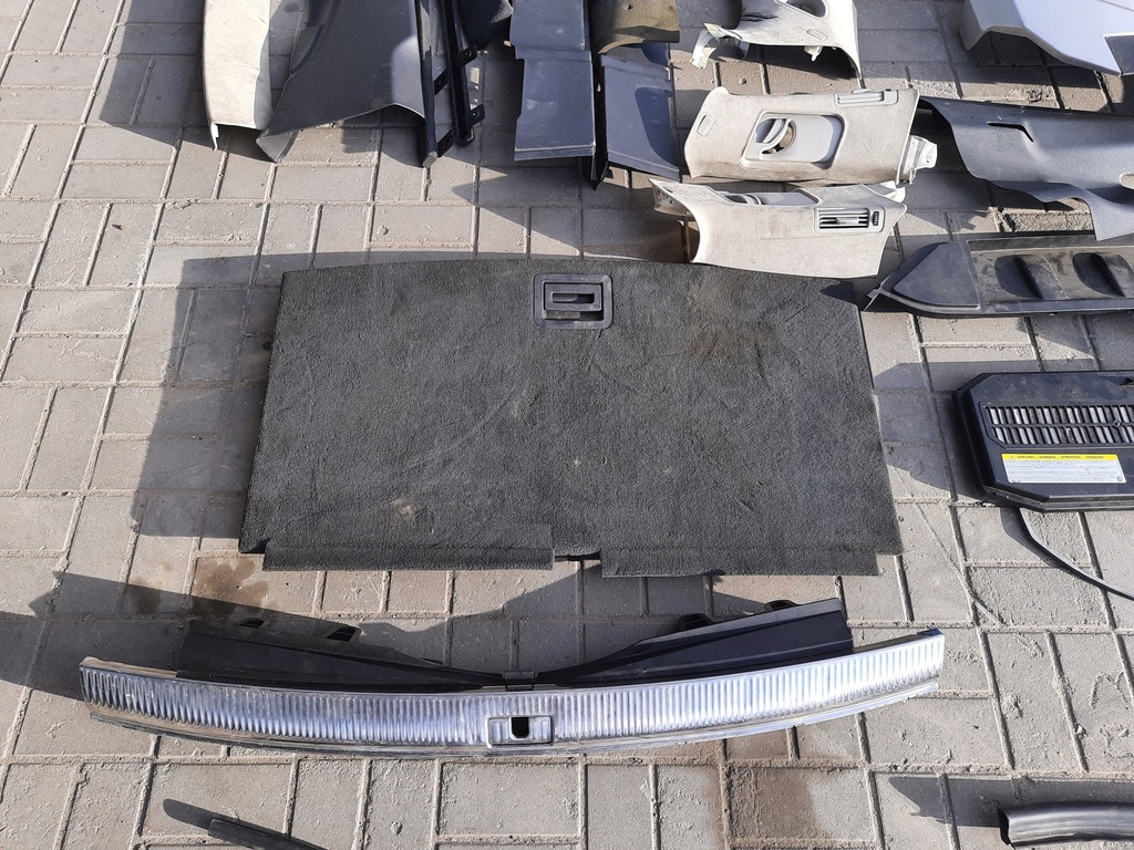 фото №1, Обшивка пластики обивка q7 4l s-line