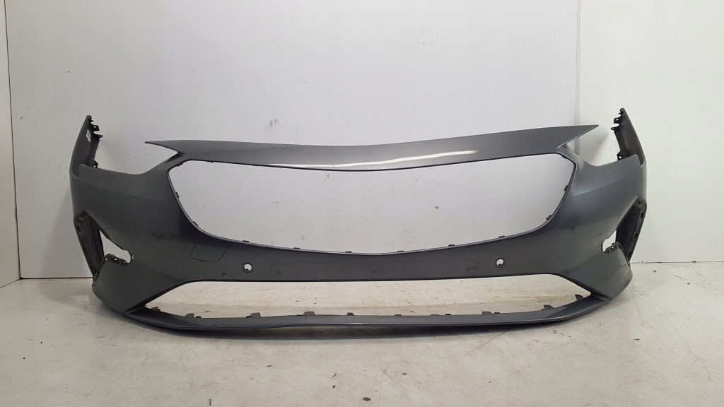 Купить Opel insignia b рестайлинг  бампер перед передний 4 pdc