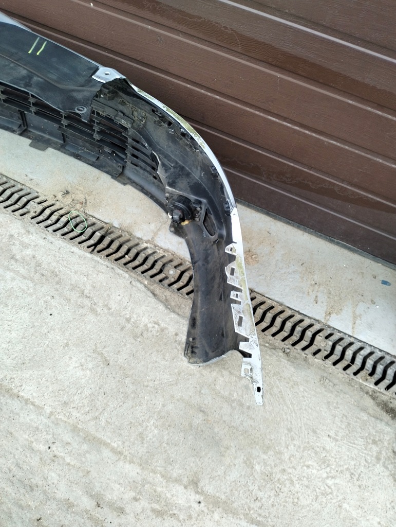 фото №15, Бампер перед передний citroen c4 i 04-08 5d цвет ezrc