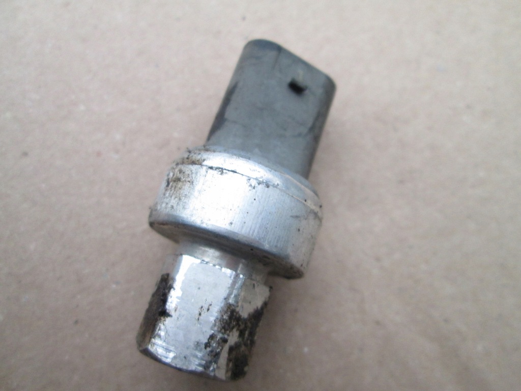 фото №8, Chrysler town country 11 датчик кондиционер давления кондиционера grand caravan