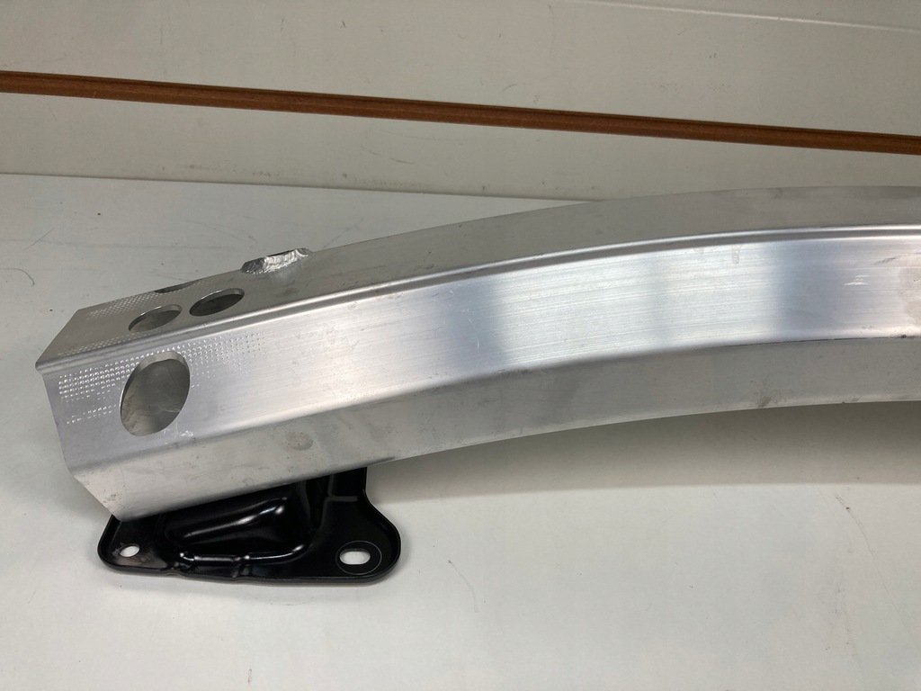 фото №11, Балка бампера заднього tesla y