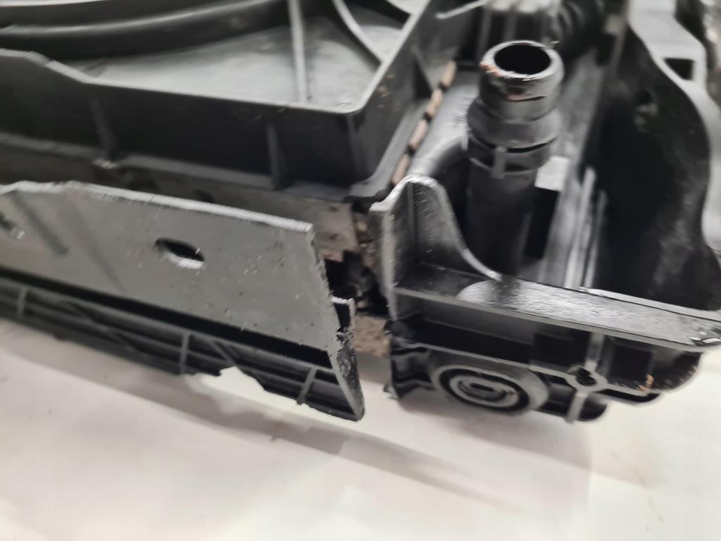 фото №8, Skoda superb iii pas передній підсилювач 2.0tdi