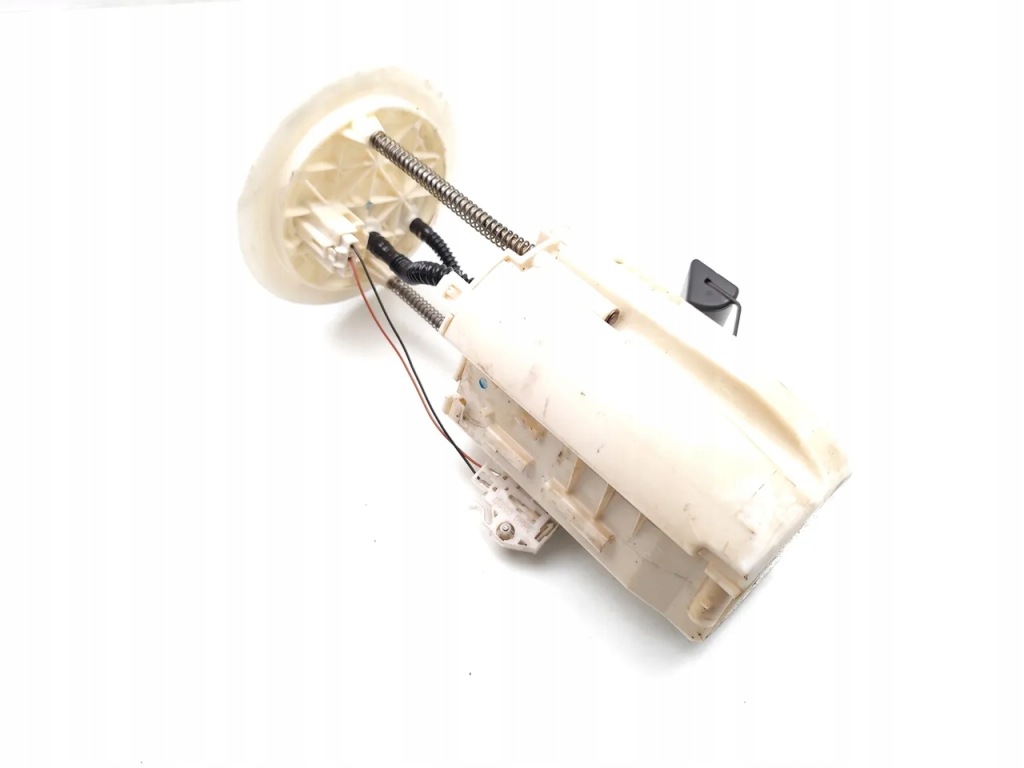 фото №11, Toyota hilux vigo насос пального w бак 2.5 d 4wd дизель 75kw 102 hp