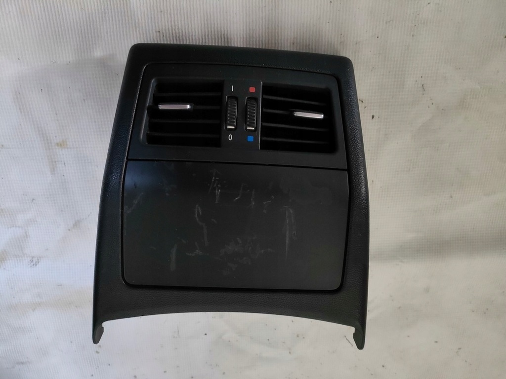 фото №1, Bmw e90 lift решітка обдув задня