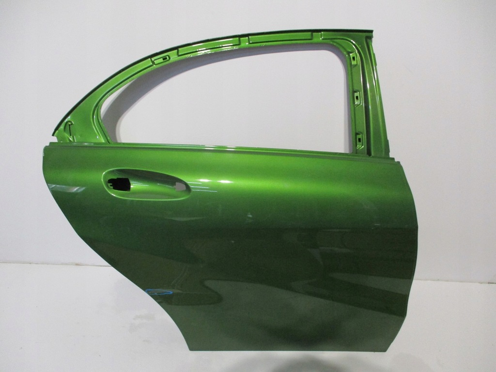 фото №1, Дверь правое задние mercedes 176