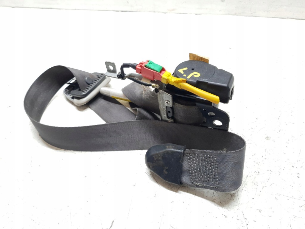 фото №2, Pas безпеки лівий перед space star