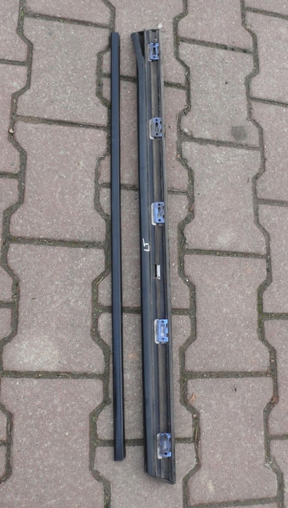 фото №2, Молдинг нижня двері лівий задня audi a8 d2 lift