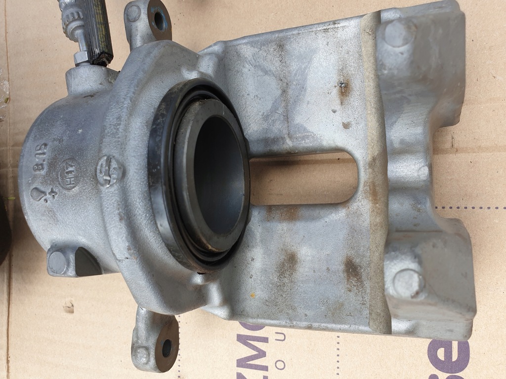 фото №10, Суппорт тормозной правый левый перед bmw 3 g20 g21 g22 g26 z4 оригинальный номер