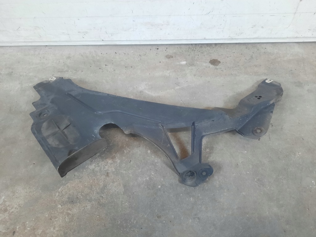 фото №1, Mini cooper f56 защита подвеска правая 7290810