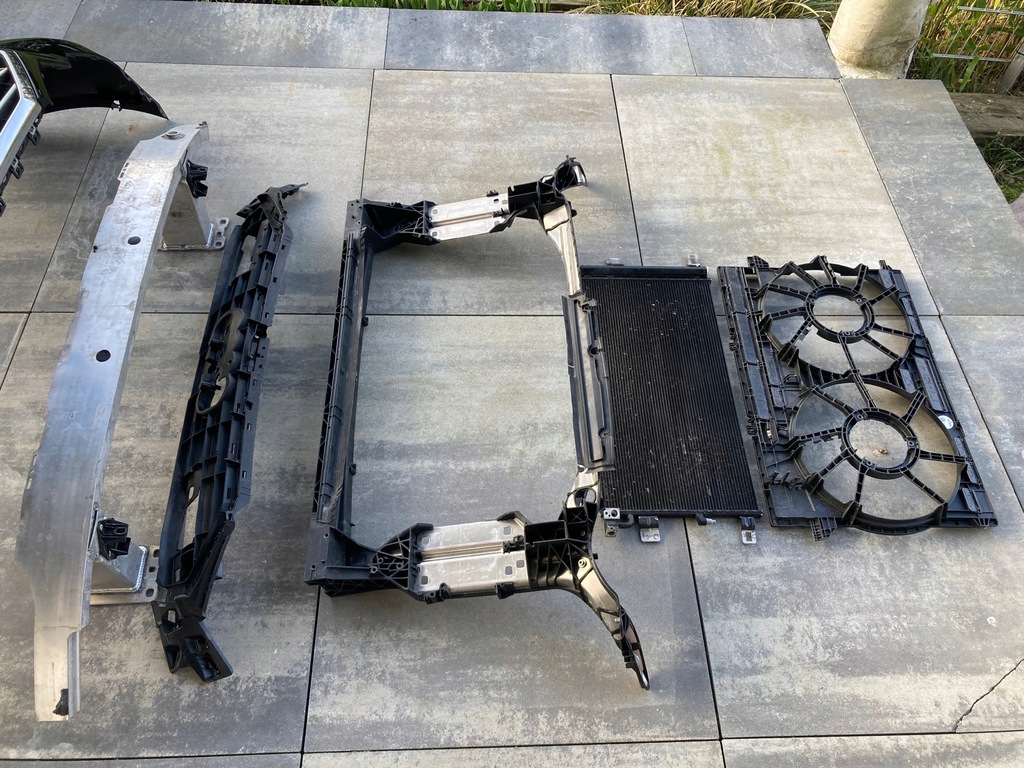 фото №16, Audi a6 c8 4k0 21r бампер pas балка 4k0807437