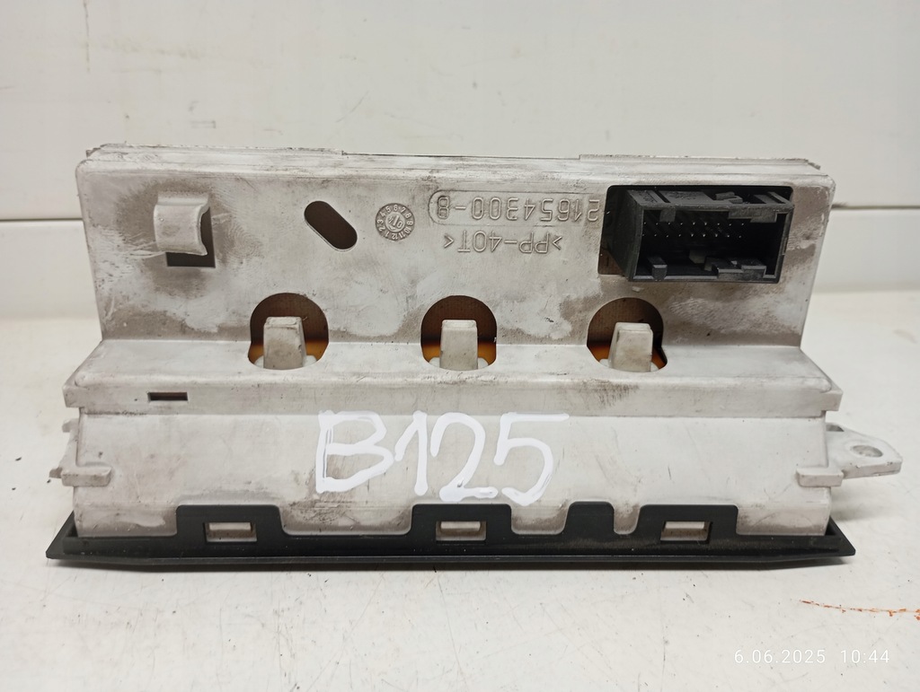 фото №2, Дисплей радио peugeot partner 9642824677