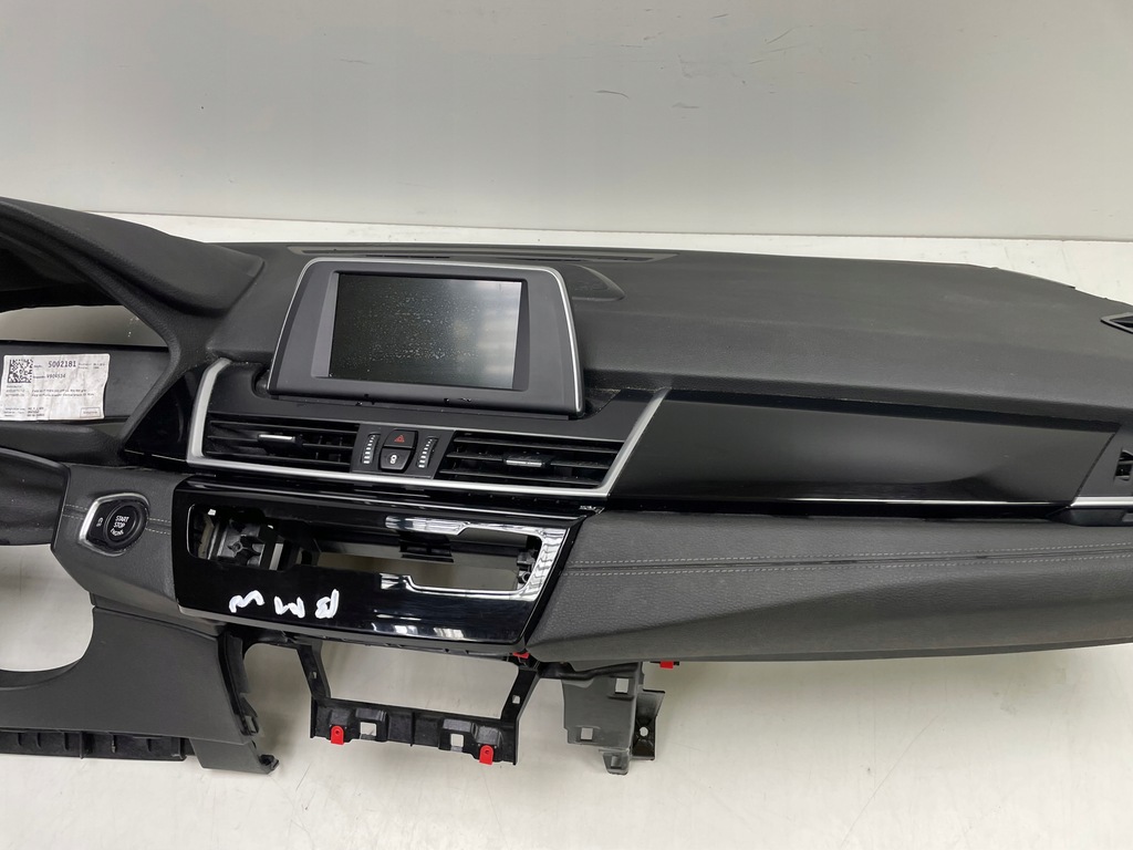 фото №5, Панель приладів консоль bmw 2 grand tourer