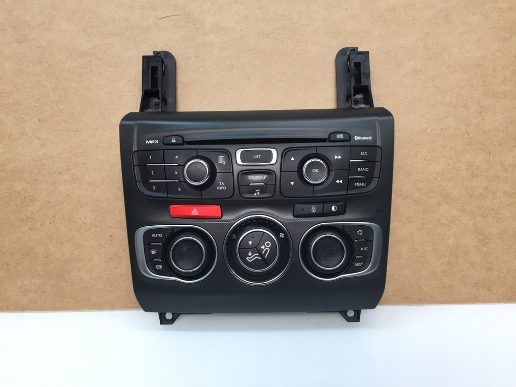 фото №1, Citroen ds4 панель обдув кондиціонера радіо